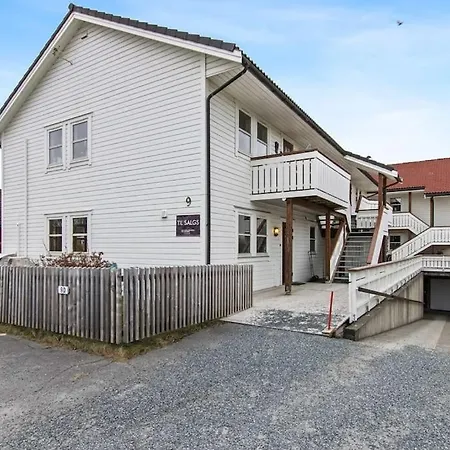 Nyoppusset Midt I Sentrum * 韦尔达尔